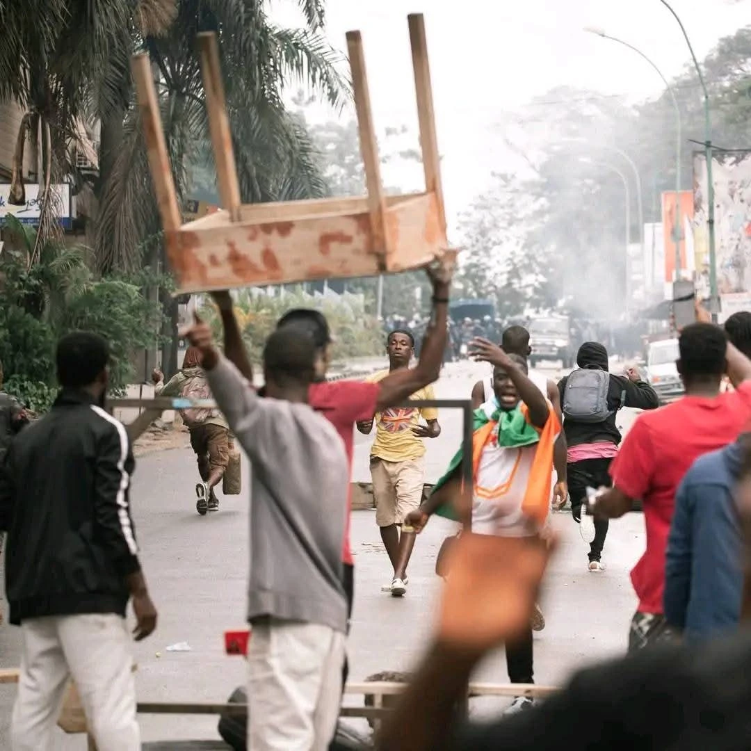 Côte d’Ivoire : Tension à Abidjan, la marche de l’opposition dispersée par les forces de l’ordre