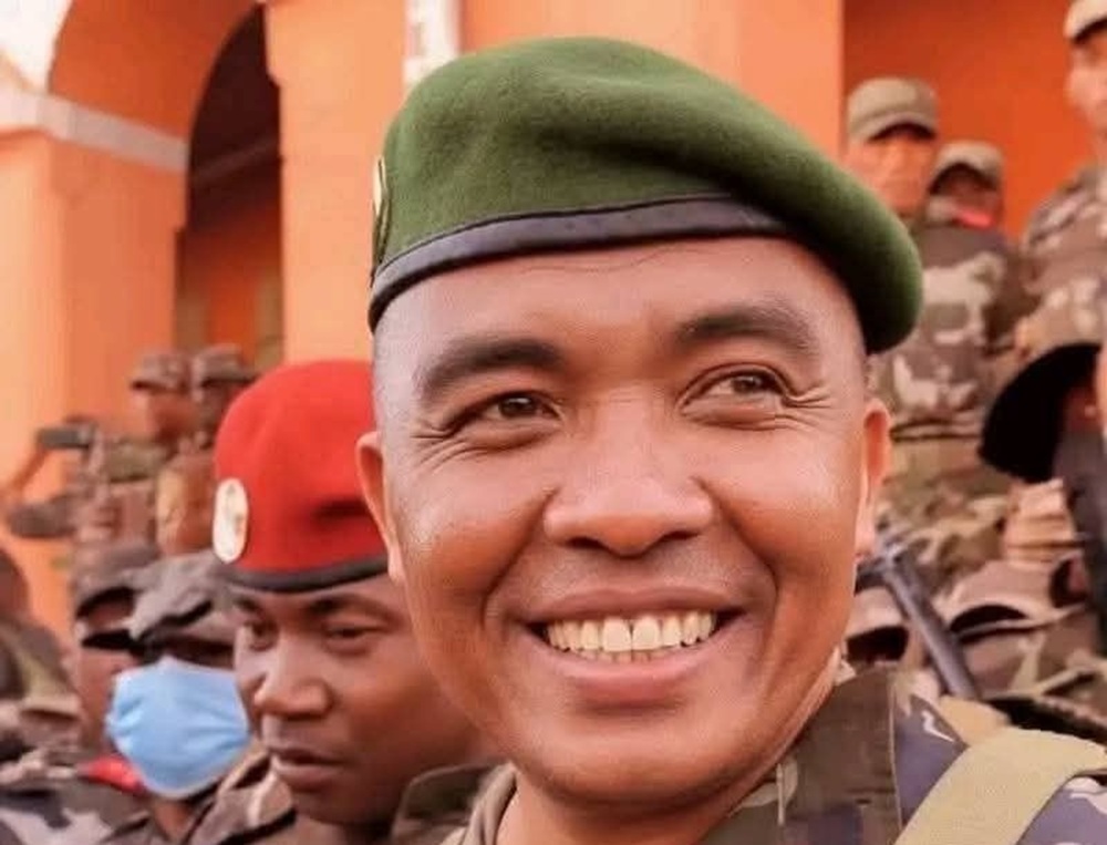 Madagascar : le colonel Michaël Randrianirina prend les rênes du pouvoir après l’exfiltration du président Rajoelina